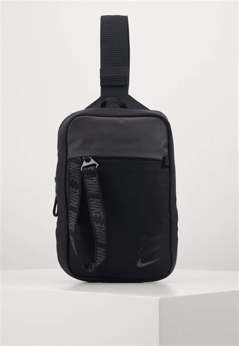 nike handtasche herren|Nike Umhängetaschen für Herren .